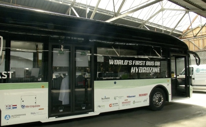 รถบัสพลังงานไฟฟ้าจากกรดฟอร์มิก