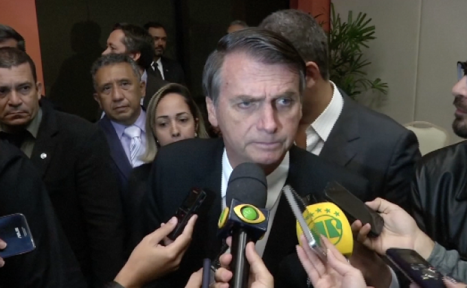 ​คนร้ายบุกแทงตัวเก็งปธน.บราซิลระหว่างหาเสียง