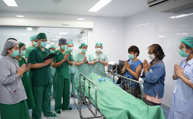 “สะพานบุญแห่งชีวิต” ครอบครัวของผู้เสียชีวิตวัย 62 ปี บริจาคอวัยวะให้ รพ.มหาราชนครเชียงใหม่ ช่วยส่งต่อให้ผู้ป่วยมีชีวิตใหม่ที่ดีขึ้น