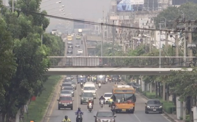 โพลเผยประชาชนไม่มั่นใจรัฐบาลจะแก้ฝุ่น PM2.5 ได้