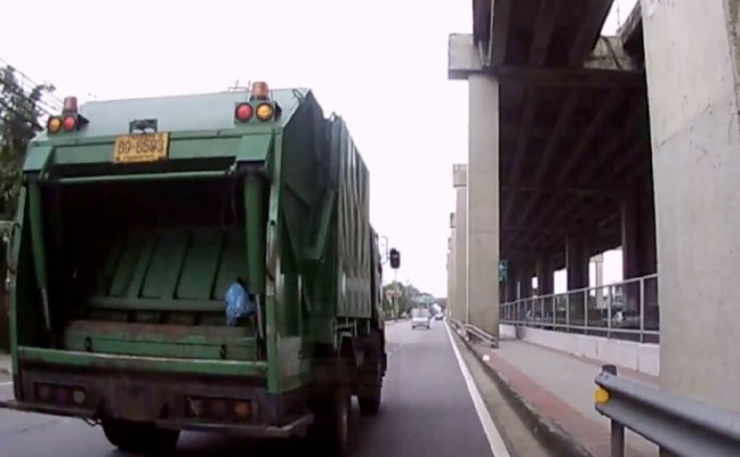 กทม.ออกมาตรการคุมเข้มรถเก็บขยะ