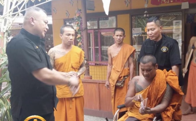 ​รวบเจ้าอาวาสวัดดัง บวชหนีคดีนาน 15 ปี