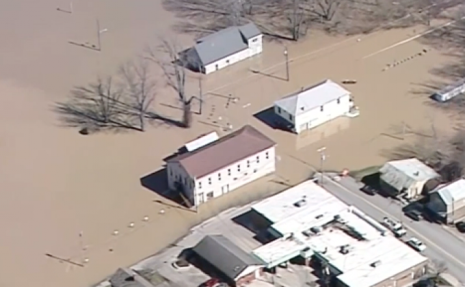 น้ำท่วมหลายพื้นที่ในสหรัฐฯ