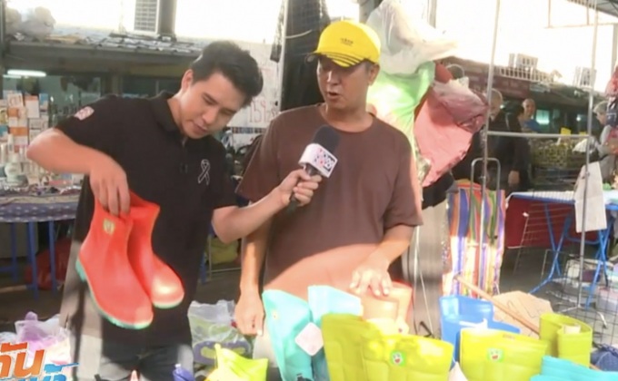 บรรยากาศยามเช้า ตลาดนัดหลังกระทรวงการคลัง