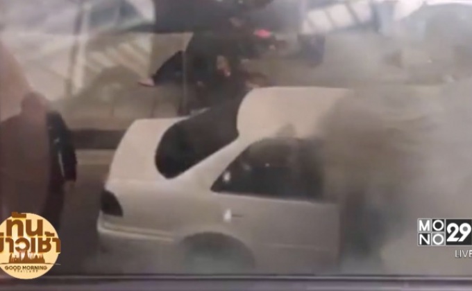 ระทึก! สามีโหดจุดไฟเผาภรรยาคารถ