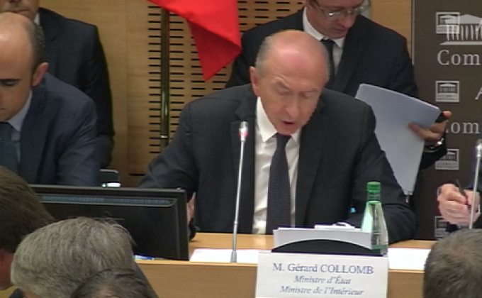 รมว.ฝรั่งเศสถูกตำหนิปมบอดี้การ์ด ปธน.ทำร้ายผู้ประท้วง