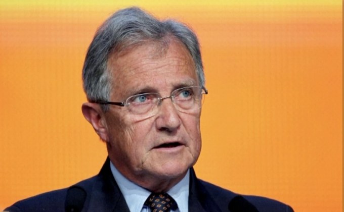 เรโนลต์แต่งตั้งผู้บริหารรักษาการแทน “คาร์ลอส กอส์น”