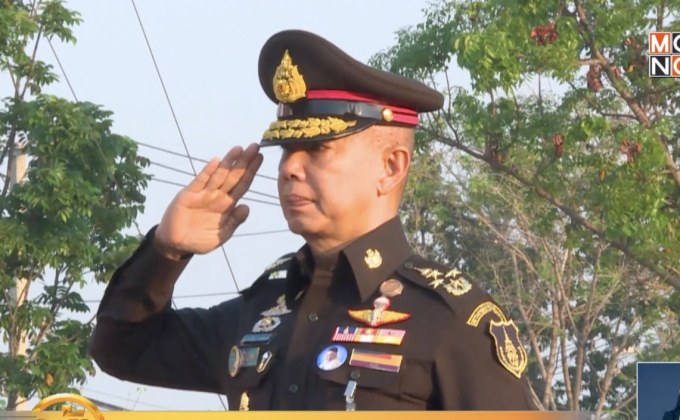 ผบ.ทบ.ห่วงกำลังพล หลังถูกนักการเมืองดูหมิ่น