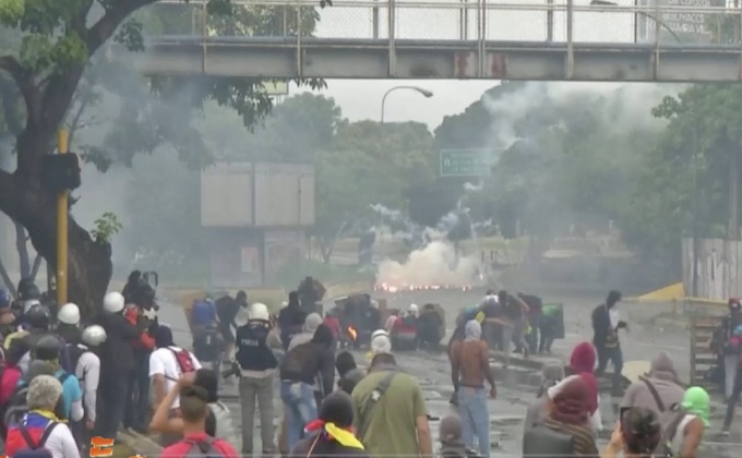 เวเนฯ ป่วนก่อนวันเลือกตั้งสมาชิกสภาร่างรัฐธรรมนูญ