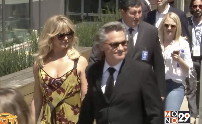 โกลดี้ ฮอว์น-เคิร์ต รัสเซล จารึกชื่อลงบน Walk of Fame