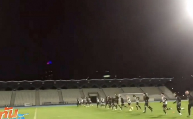 “ช้างศึก” ฝ่าลมหนาวซ้อมก่อนดวลแข้งออสซี่