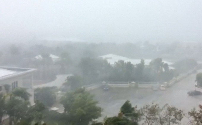 ยอดเสียชีวิตจากเฮอร์ริเคน “เออร์มา” ทะลุ 14 ราย