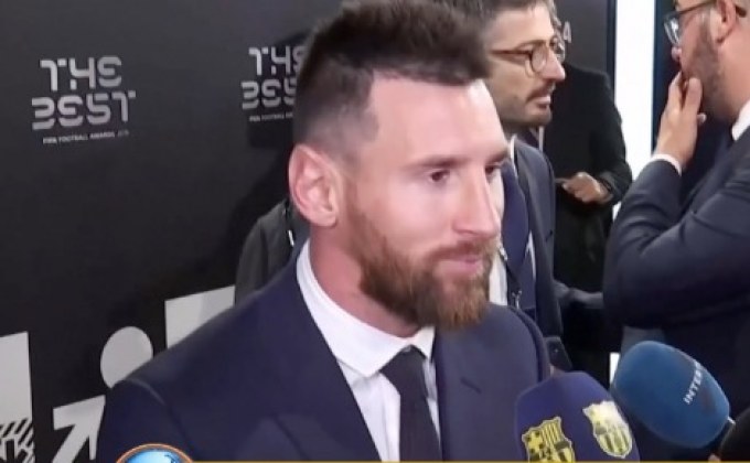 “เมสซี” คว้า เดอะเบสต์ ฟีฟ่า ฟุตบอลอวอร์ดส์