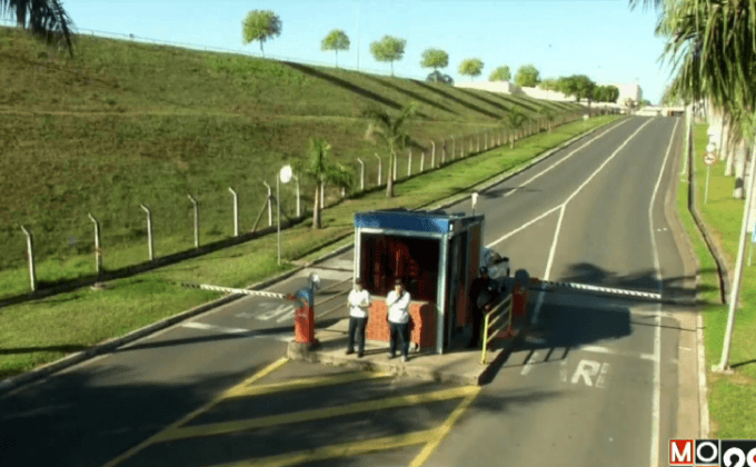 ช่างเหล็กทั่วบราซิลหยุดงานประท้วง