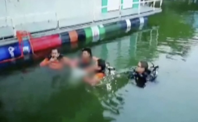 เล่นมือถือก้าวพลาดตกแพจมน้ำเสียชีวิต