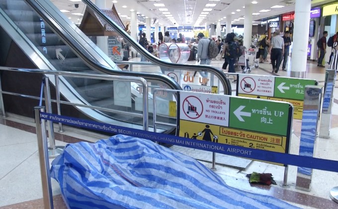 ผู้โดยสารเป็นกังวล หลังบันไดเลื่อนสนามบินเชียงใหม่ยุบตัว