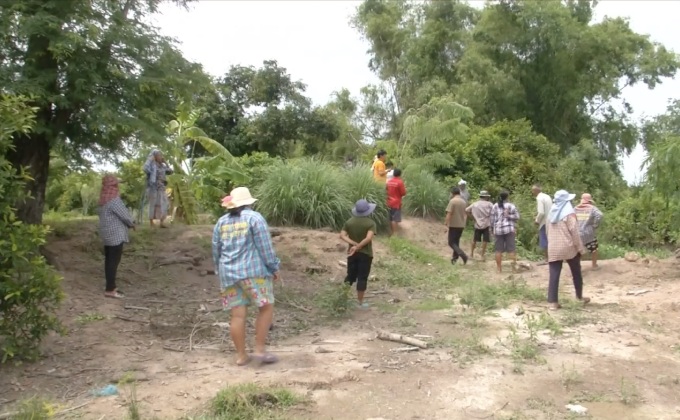 ชาวบ้านเดือดร้อนฟาร์มสุกรปล่อยน้ำเสีย