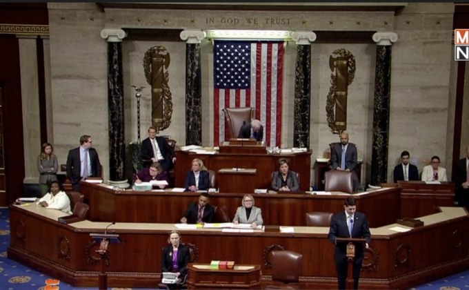 สหรัฐฯ ผ่านร่างงบฯ ชั่วคราวยุติการชัทดาวน์