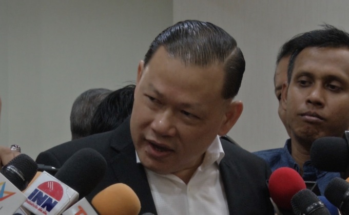 “พ.ต.ท.สันธนะ” ส่งข้อมูล “เจ๊ชุมพร” โยงคดีฆ่าล้างครัว 8 ศพ