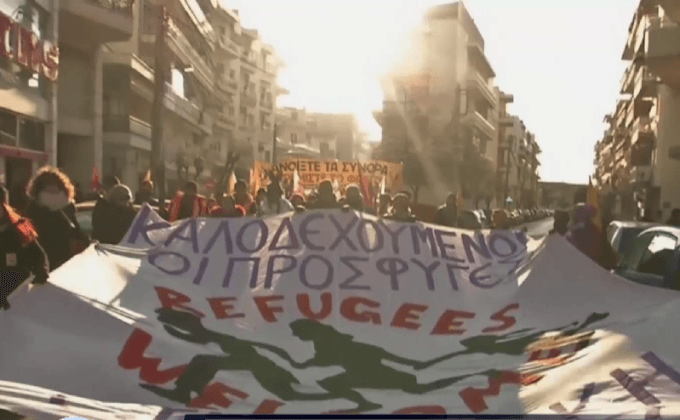 เรียกร้องให้กรีซเปิดพรมแดนรับผู้ลี้ภัยจากตุรกี