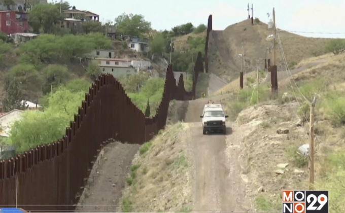 “ทรัมป์” ชูแผนสร้างกำแพงติดแผงพลังงานแสงอาทิตย์