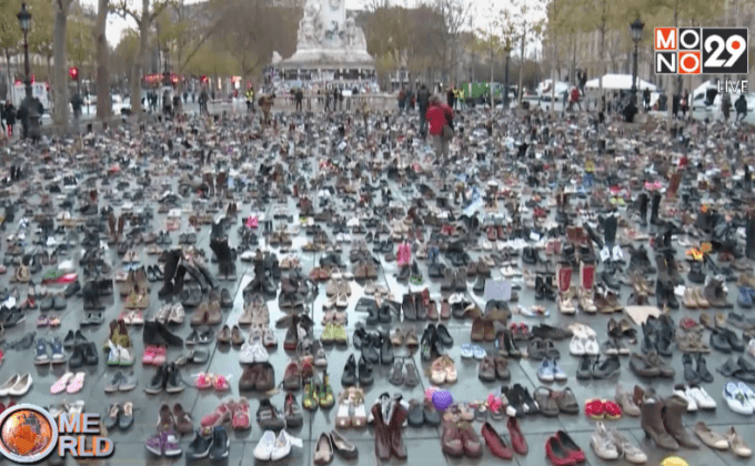 ประท้วงถอดรองเท้าในฝรั่งเศส