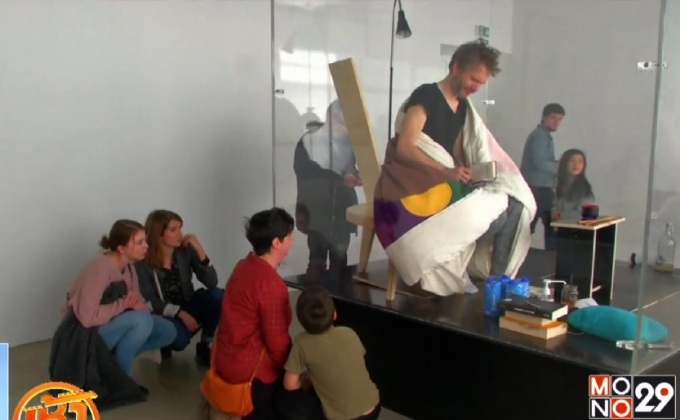 ศิลปินฝรั่งเศสเลียนแบบการฟักไข่สำเร็จ