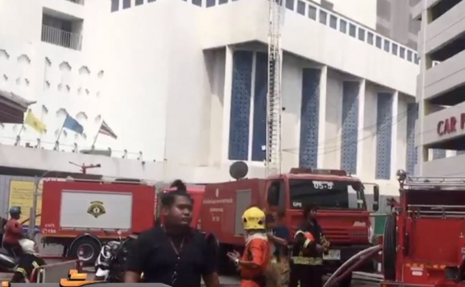 ไฟไหม้ รร.มณเฑียร จนท.คุมเพลิงได้แล้ว