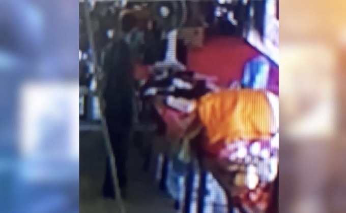 โจรแสบย่องเบาเข้าวัด ขโมยเงินหลวงพ่อ-ยกทั้งกระเป๋า