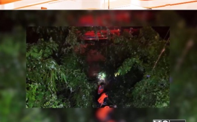 ชายวัย 55 ปีขับรถตกแม่น้ำที่ จ.ชุมพร