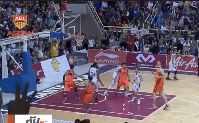 “โมโนแวมไพร์” บุกเฉือนฟิลิปินาส ตีเสมอ 1-1 รอบชิง ABL