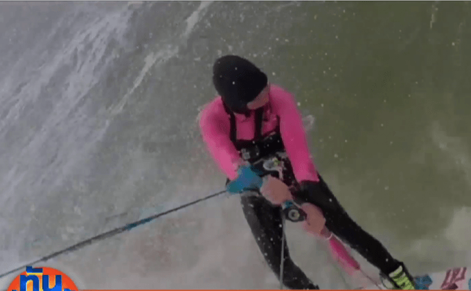 “ไคท์เซิร์ฟ” ดวลความเร็ว “จักรยาน”