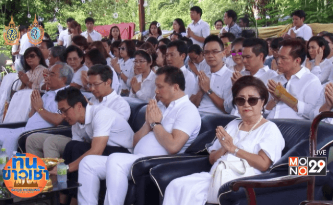 ดร.พิชนี –พิชญ์ โพธารามิก ร่วมเททองหล่อพระประธาน