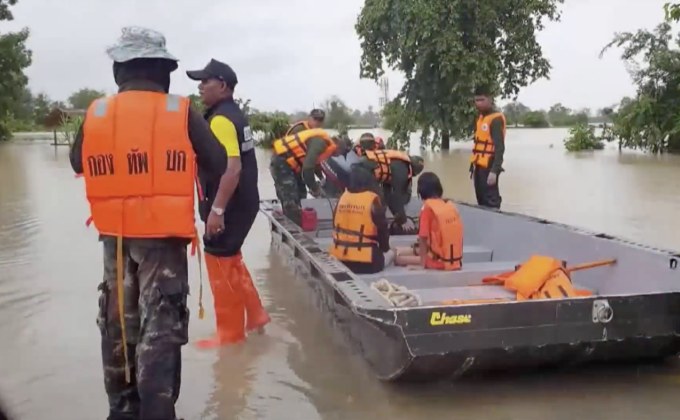 สั่งปิด 15 โรงเรียน หนีน้ำป่าทะลักท่วม จ.อุบลราชธานี