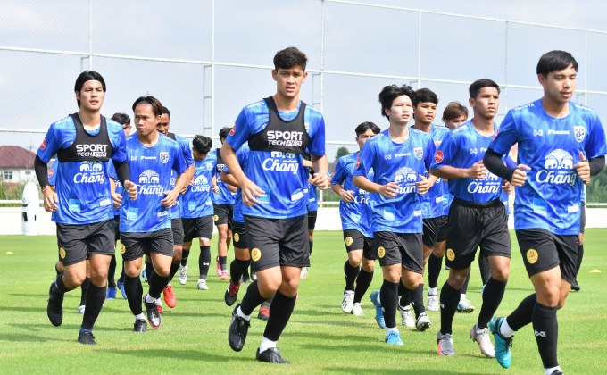 ช้างศึก U23 ซ้อมต่อเนื่อง, โค้ชโชคกระตุ้นเด็กชุดแรกงัดฟอร์มออกมาให้เต็มที่