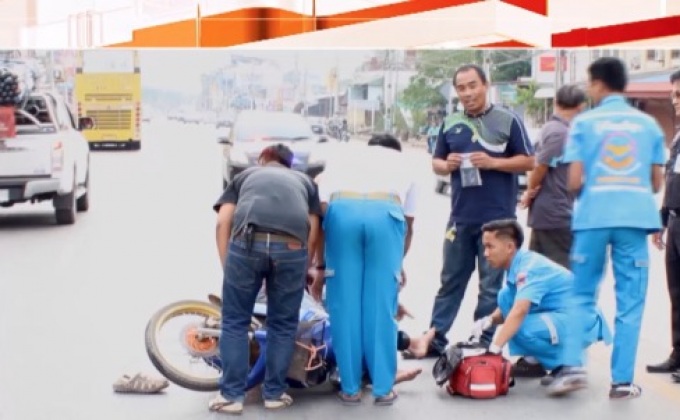 อุบัติเหตุรถชน 4 คันบาดเจ็บ 2 คน