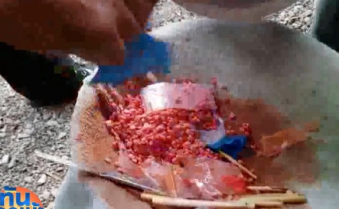 พ่อค้ายาบ้าจวนตัวเทยาบ้าใส่น้ำทำลายหลักฐาน