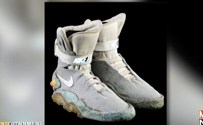 รองเท้าสุดล้ำของ “มาร์ตี้ แม็กฟลาย” เตรียมขึ้นแท่นประมูลที่ลอนดอน