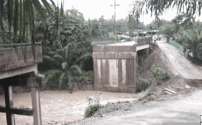 ภาคใต้ถูกมรสุมน้ำท่วมบ้านเรือน-ถนนขาด