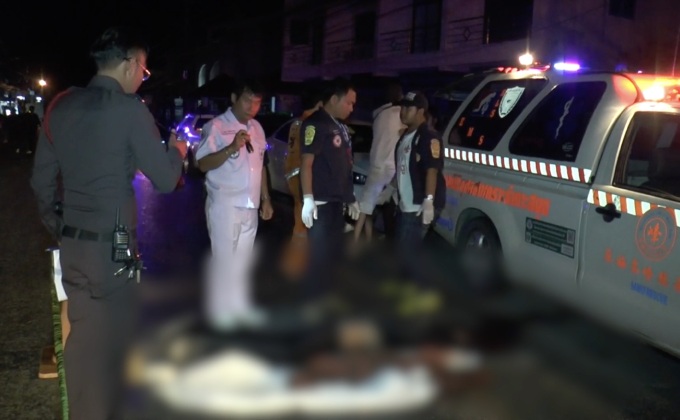 แว้นเกาะสมุยซิ่งล้มถูกแ​ท็กซี่ทับซ้ำเสียชีวิต