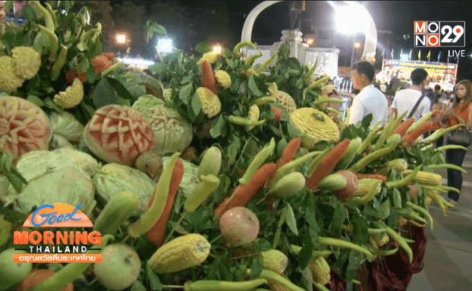 สุรินทร์จัดประกวดโต๊ะอาหารเลี้ยงช้าง