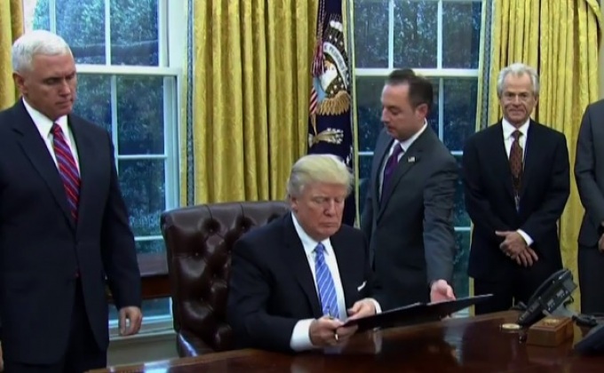 ทรัมป์ลงนามถอนสหรัฐฯออกจาก TPP