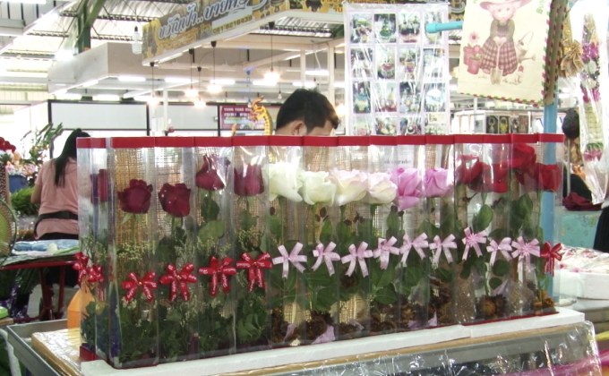 ราคาดอกกุหลาบปรับขึ้น รับวาเลนไทน์