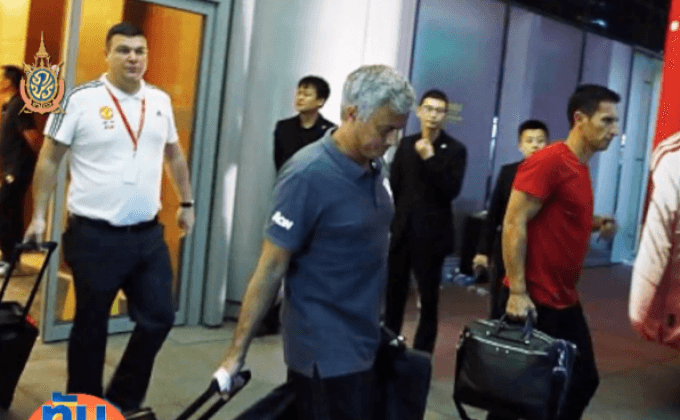 “มูรินโญ่” นำผีแดงกลับบ้านหลังยกเลิกนัดอุ่นแข้งเรือใบ