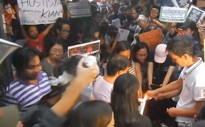 ประท้วงปราบยาเสพติดในฟิลิปปินส์