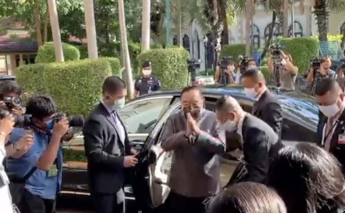 “บิ๊กป้อม” โยน ก.ต่างประเทศ ปม “วันเฉลิม”