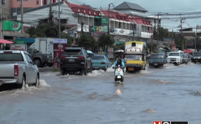 ฝนตกหนักท่วมถนน-บ้านเรือนหลายจังหวัด