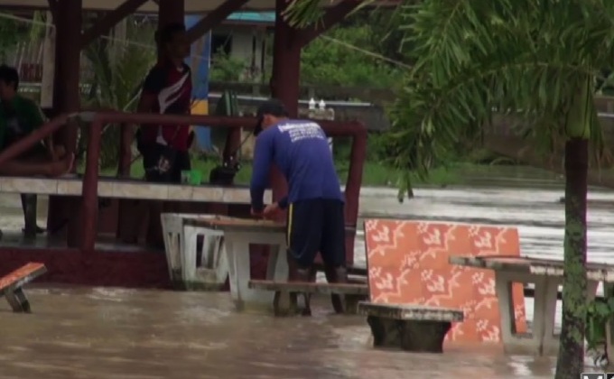 มาตรการช่วยพระและวัดในพื้นที่น้ำท่วม