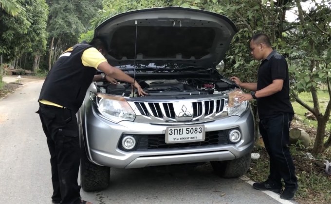 ยึดรถกระบะขบวนการค้ารถยนต์ข้ามชาติ