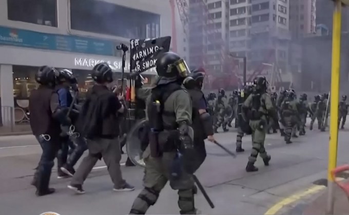 นักท่องเที่ยวฮ่องกงลดฮวบ เซ่นพิษประท้วงรุนแรง